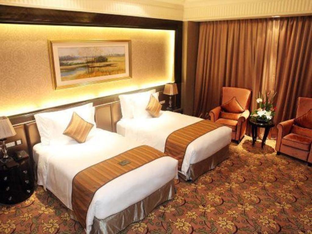 Chateau Starriver Guangzhou Peninsula Exterior photo