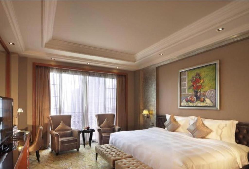 Chateau Starriver Guangzhou Peninsula Exterior photo