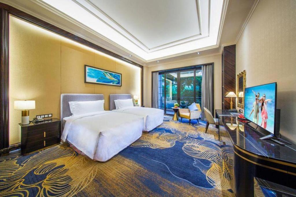 Chateau Starriver Guangzhou Peninsula Exterior photo