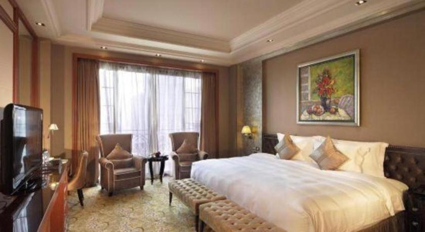 Chateau Starriver Guangzhou Peninsula Exterior photo