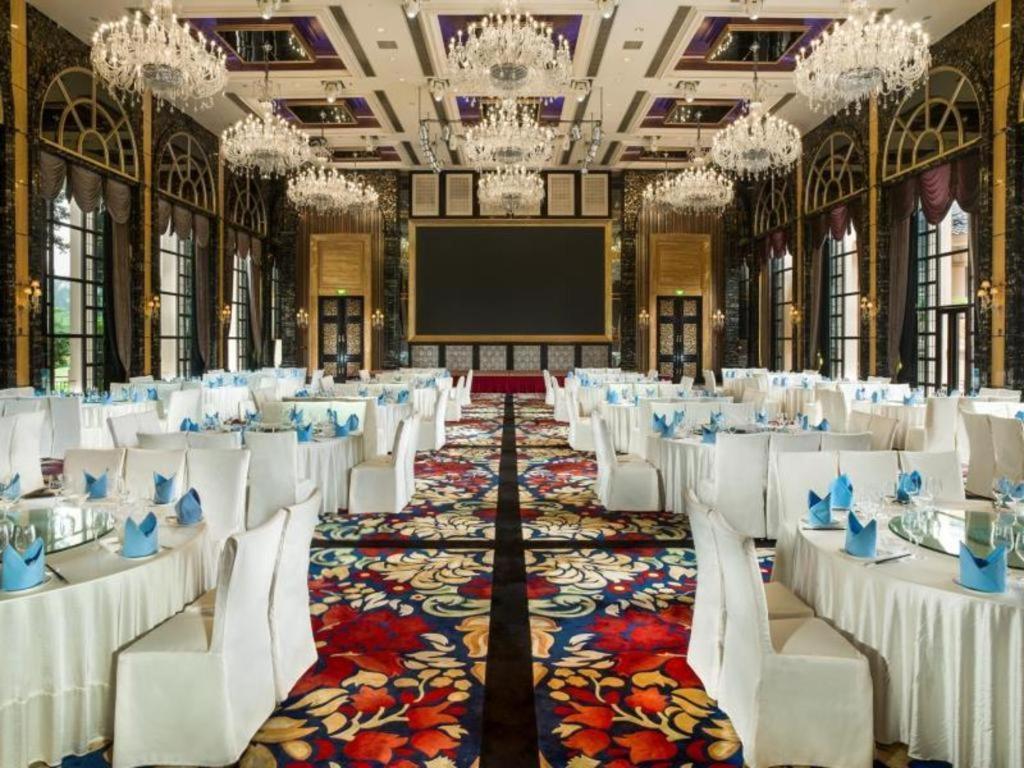 Chateau Starriver Guangzhou Peninsula Exterior photo