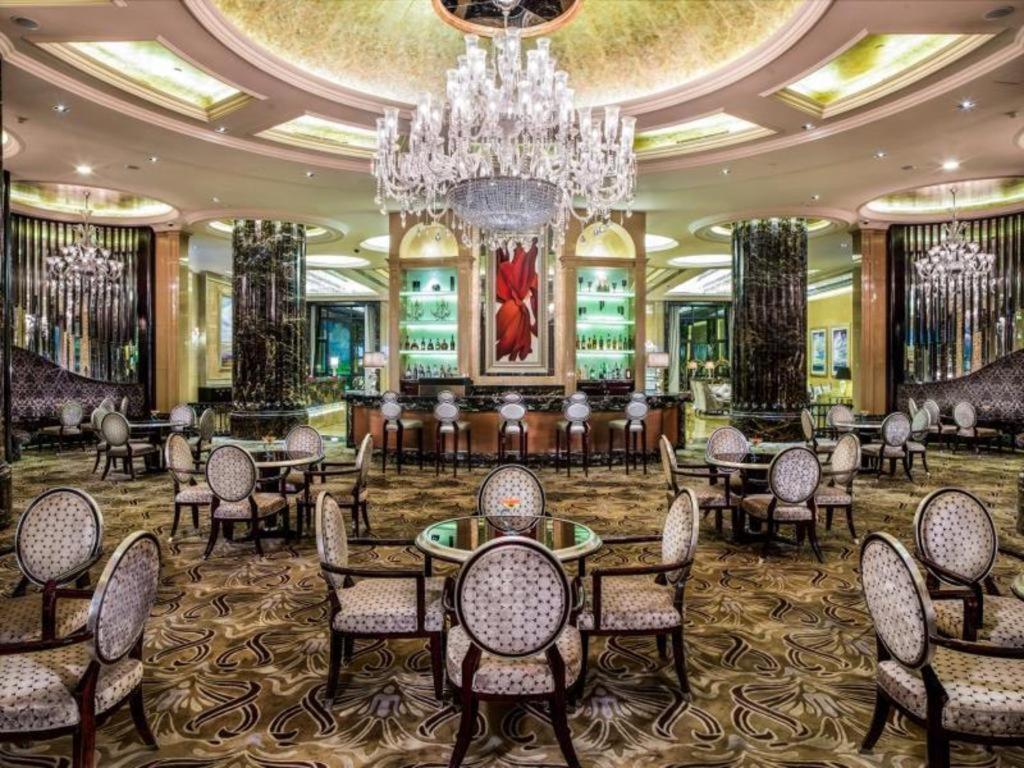 Chateau Starriver Guangzhou Peninsula Exterior photo
